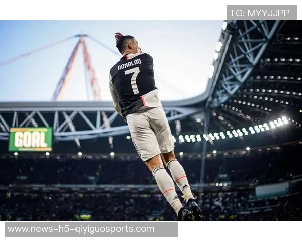 C罗昔日尤文队友工地打拼走红25岁因伤退役成励志典范