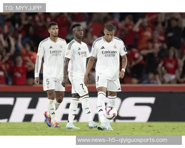 阿隆索谈姆巴佩恢复情况期待他能在训练后首发出战 阿隆索谈姆巴佩恢复情况期待他能在训练后首发出战